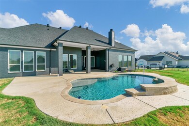 257 Agua Linda Dr, Godley, TX 76044 - photo 2