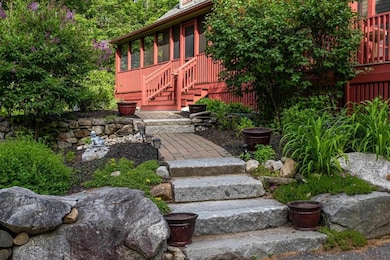 34 Mirror Lake Dr, Mirror Lake, NH 03853 - photo 5