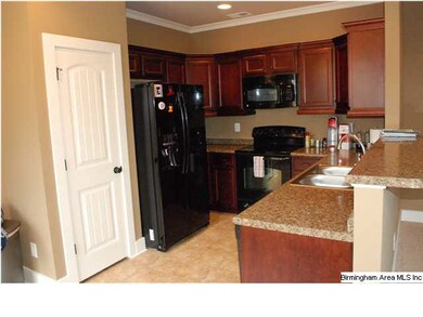 Spacious kitchen with lots of cabinetry and counte