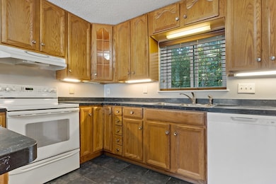 5455 N Main St unit 7E, Fall River, MA 02720 - photo 5