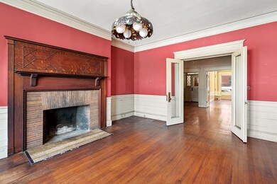 320 Tappan St, Brookline, MA 02445 - photo 6