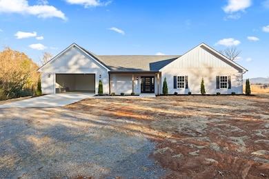 815 Safley Hollow Rd, McMinnville, TN 37110 - photo 2