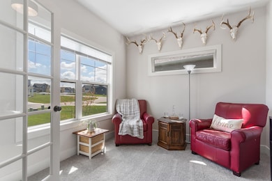 15-web-or-mls-11007-ryans-way