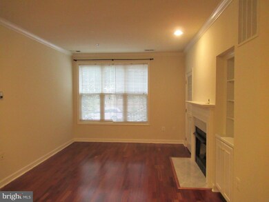 1320 N Wayne St unit 101, Arlington, VA 22201 - photo 5