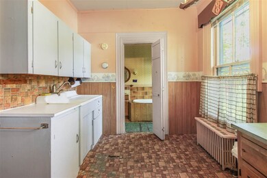 6 School St, Tilton, NH 03276 - photo 5