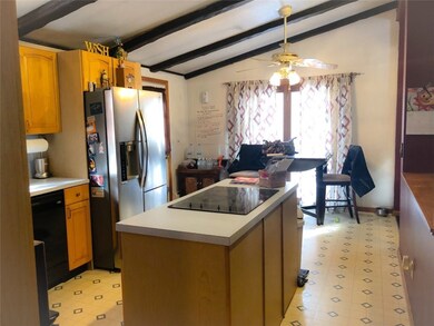 18 Niantic Hwy, Charlestown, RI 02813 - photo 5