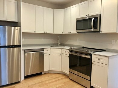 85 Pine St unit 1, Waltham, MA 02453 - photo 6