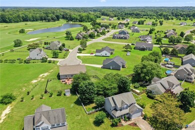 135 Hobbs Hole Ln, Tappahannock, VA 22560 - photo 2