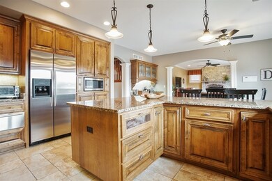 540 W Fay Ave, Elmhurst, IL 60126 - photo 6