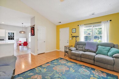2621SaplingCircle_04