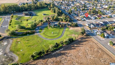 961 E Fir St, Sequim, WA 98382 - photo 2