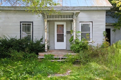 81 North St, Northfield, VT 05663 - photo 2