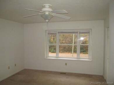 3282 Taylor Ave unit C, West Point, VA 23181 - photo 7