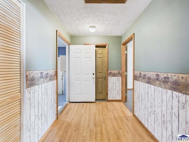 816 Jefferson St, Covington, IN 47932 - photo 2