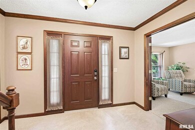 4203 Forest Rd, Davenport, IA 52807 - photo 3