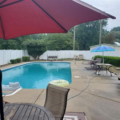 2044 E State Road 64, Princeton, IN 47670 - photo 5