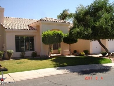 1820 E Catamaran Dr, Gilbert, AZ 85234 - photo 2