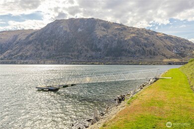 714 3rd St, Brewster, WA 98812 - photo 5