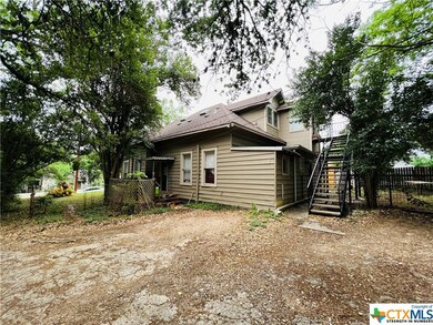 524 W Hopkins St, San Marcos, TX 78666 - photo 6