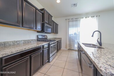 272 W Herschel H Hobbs Place, Vail, AZ 85641 - photo 5