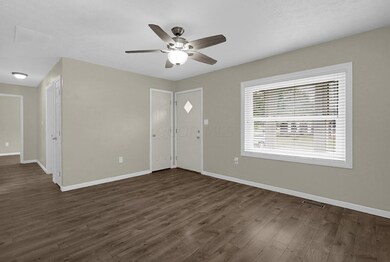 662 Moss Oak Ave, Columbus, OH 43230 - photo 7