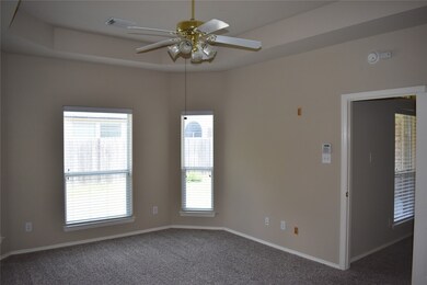 29806 N Legends Village Cir, Spring, TX 77386 - photo 6