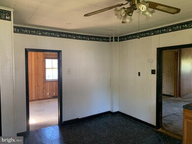 11 Pemberton Vincentown Rd, Pemberton, NJ 08068 - photo 5