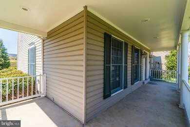 8214 Fox Hunt Ln, Frederick, MD 21702 - photo 5