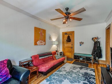 1920 3rd Ave S Unit 305-009-19-Living Room-MLS_Siz