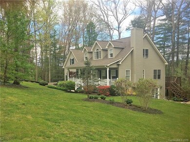 Level to gently sloping lot