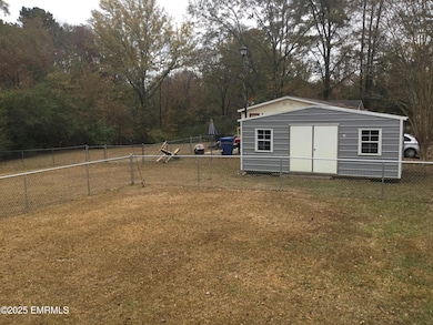 8234 Lizelia Rd, Meridian, MS 39305 - photo 3