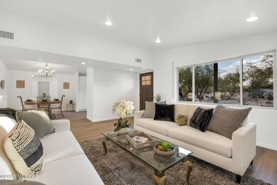 7222 N San Pasquale-1-9