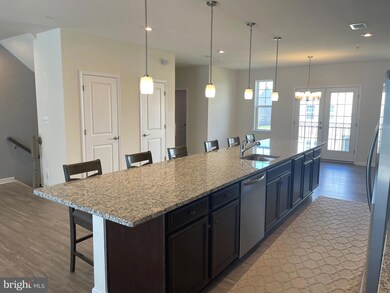 2733 Duvall Ridge Rd unit 517, Hyattsville, MD 20785 - photo 6