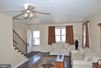 351 Calvert St, Chestertown, MD 21620 - photo 2