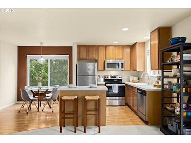 11212 SE Insley St, Portland, OR 97266 - photo 7