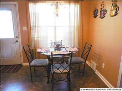 7856 Alexanders Crossing Dr, Olive Branch, MS 38654 - photo 7