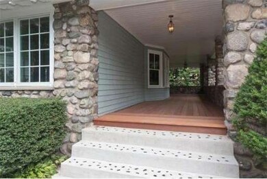 84 Maple St, Lexington, MA 02420 - photo 3