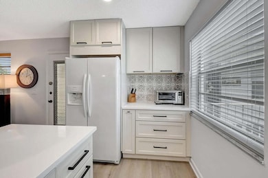 74 Normandy B, Delray Beach, FL 33484 - photo 6