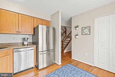 10308 Pond Spice Terrace, Burke, VA 22015 - photo 6