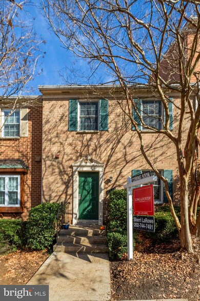 11772 Carriage House Dr unit 50, Silver Spring, MD 20904 - photo 3