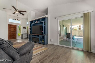 6038 W Paradise Ln, Glendale, AZ 85306 - photo 6