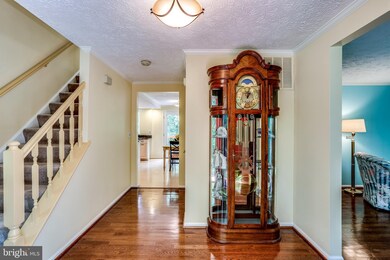 1395 Concord Point Ln, Reston, VA 20194 - photo 5