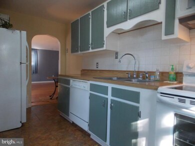 513 Hastings Ave, Wallingford, PA 19086 - photo 6