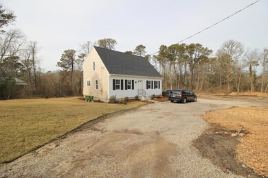 40 Forest Glen Rd, Hyannis, MA 2601 - photo 2