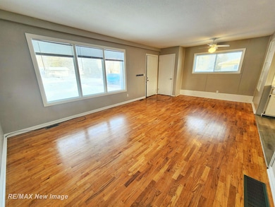 4955 Hepburn Rd, Saginaw, MI 48603 - photo 6