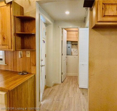 470063 E 1086 Rd, Muldrow, OK 74948 - photo 7