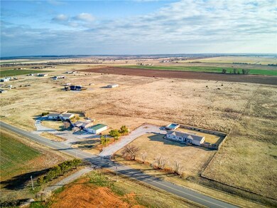 20268 E 1110 Rd, Elk City, OK 73644 - photo 3