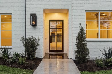 12410 Rip Van Winkle Dr, Houston, TX 77024 - photo 4