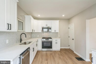 121 Virginia Ave, Audubon, NJ 08106 - photo 4