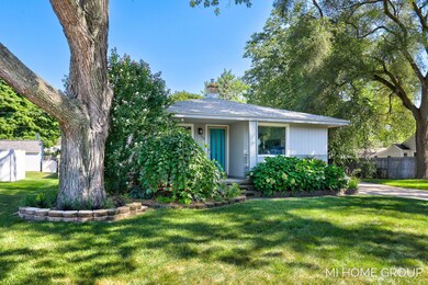 1-web-or-mls-579 W 22nd St, Holland-1